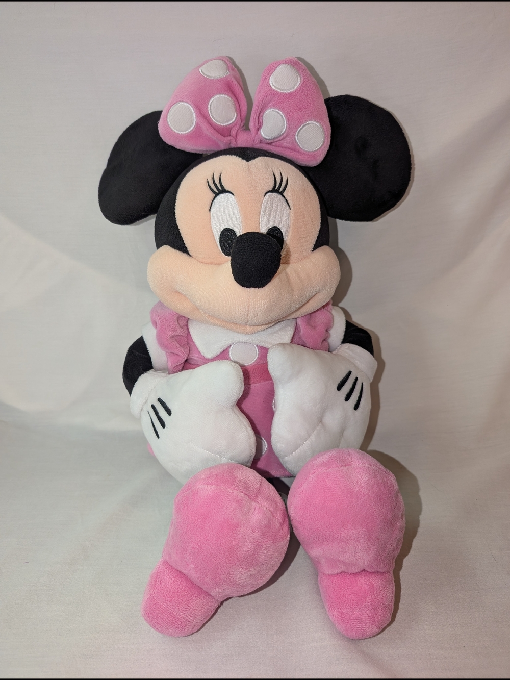 Disney Store Minnie Mouse - Picture 9 of 9
